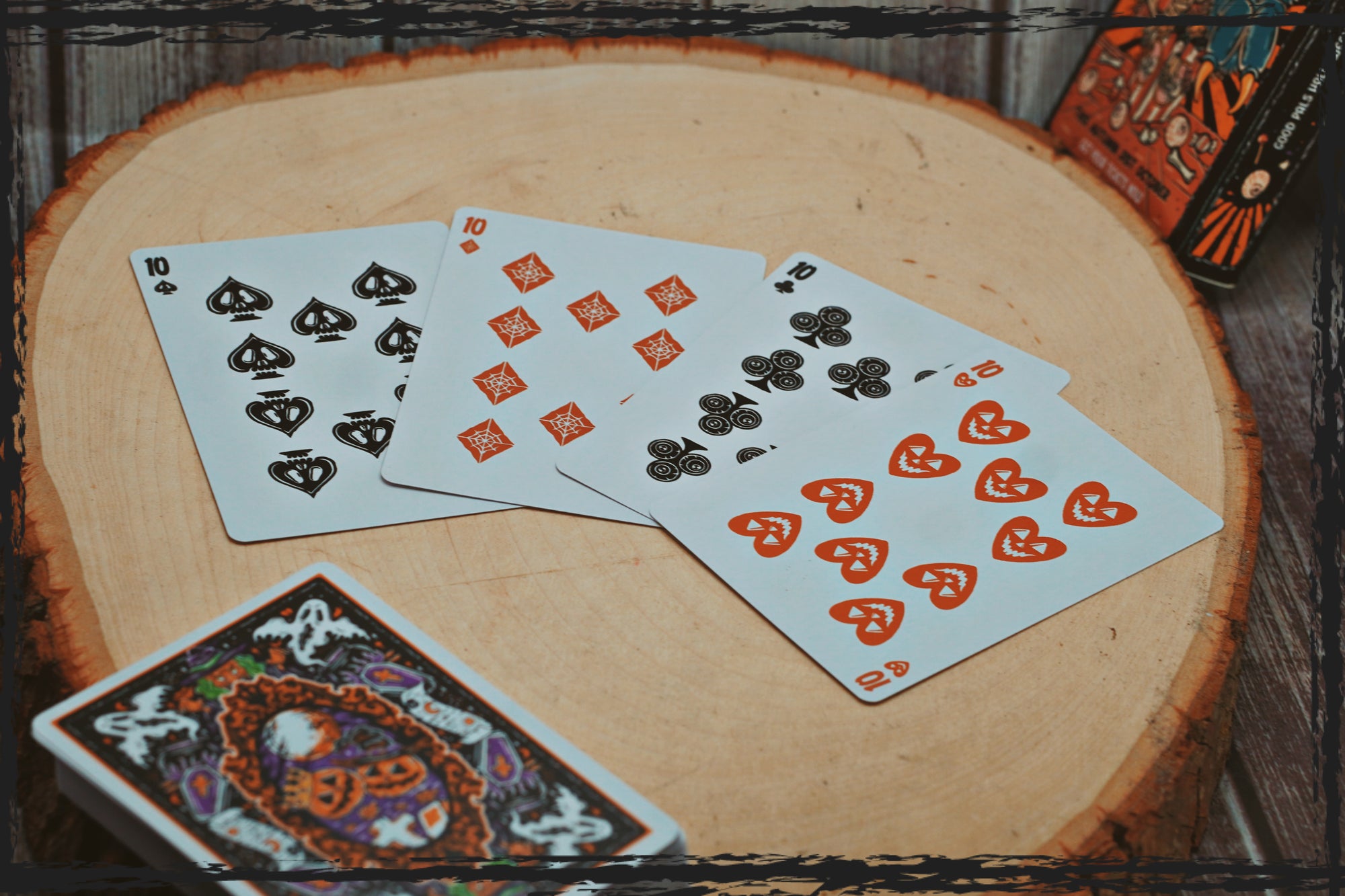 Halloween Playing Cards - Good Pals Halloween Tales - The Card Inn UK