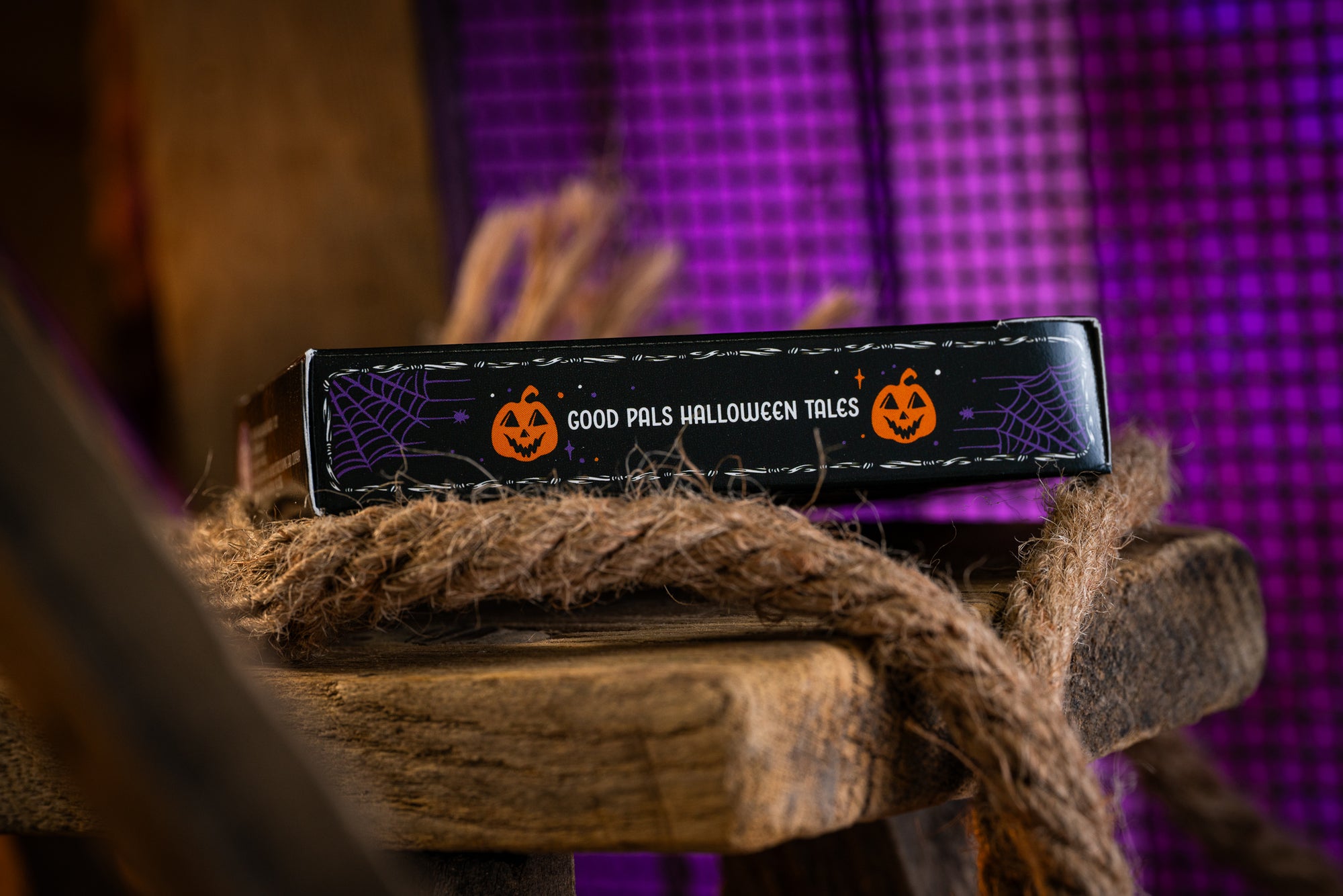 Halloween Tales Playing Cards Standard Edition - Good Pals