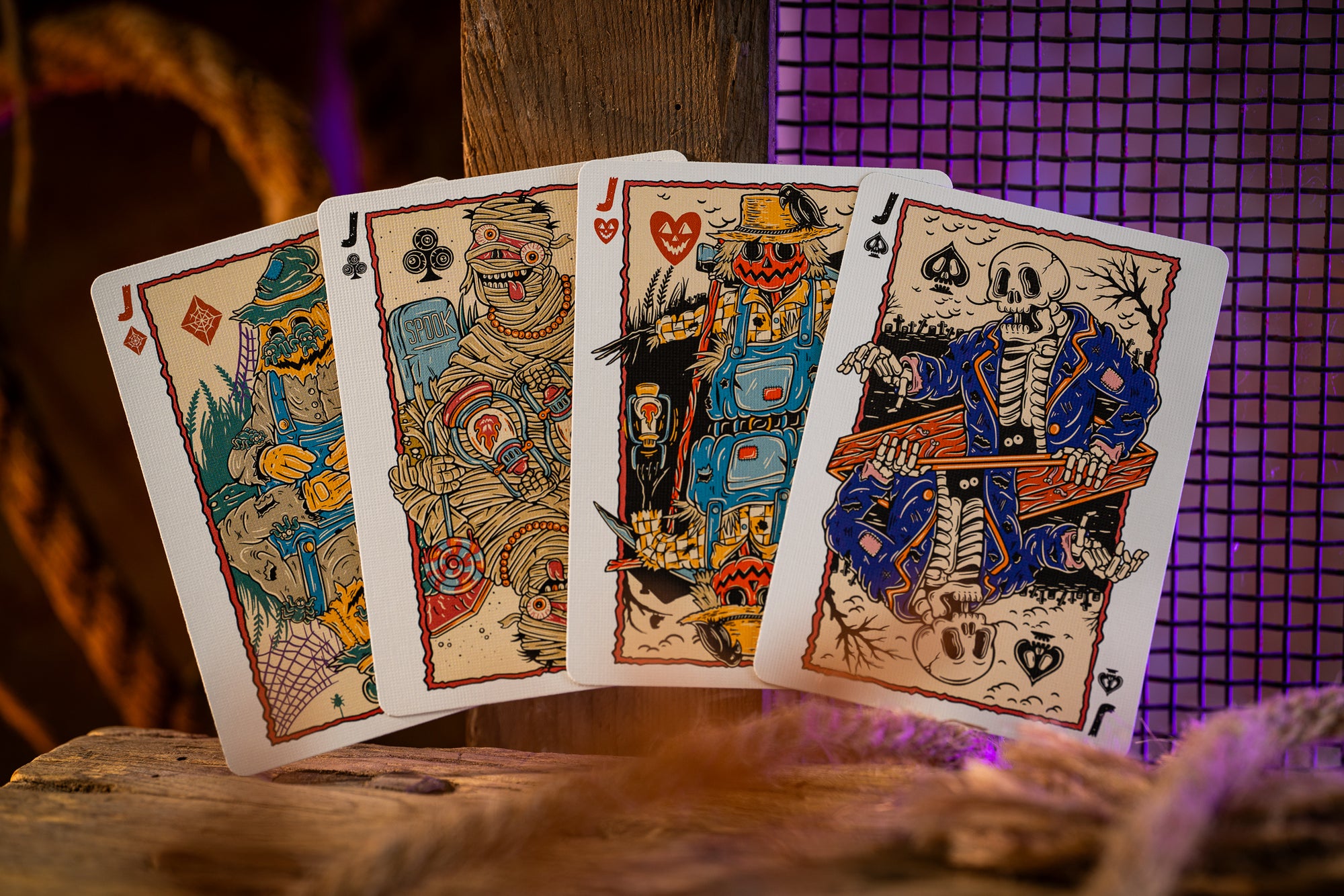 Good Pals Halloween Tales Gilded Green Edition of 75 - Halloween Playing Cards