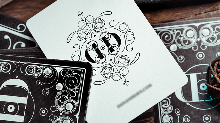 Smoke &amp; Mirrors Playing Cards (Black / White) - Dan &amp; Dave