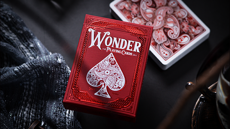 Scarlett Wonder Playing Cards