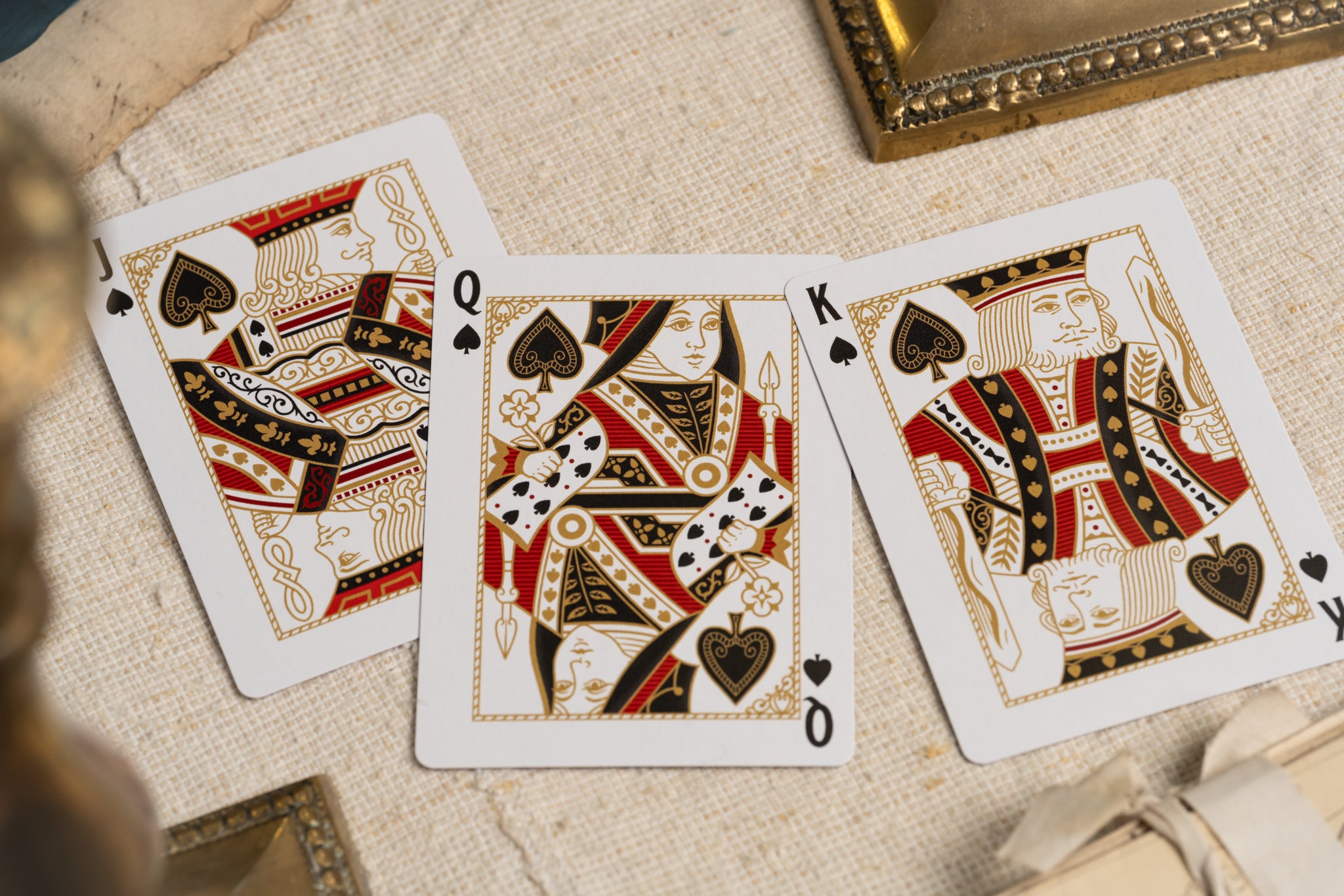 GILDED TCI Clubhouse Playing Cards (White & Gold) - The Card Inn