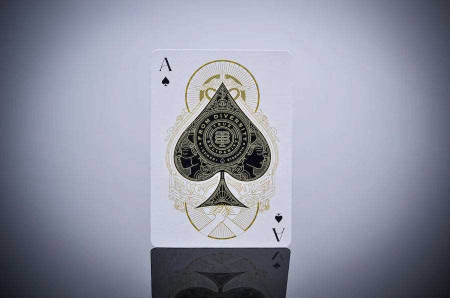 Solidarity Playing Cards Silver Edition - Riffle Shuffle
